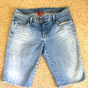 Lucky brand Jean shorts -sz 4